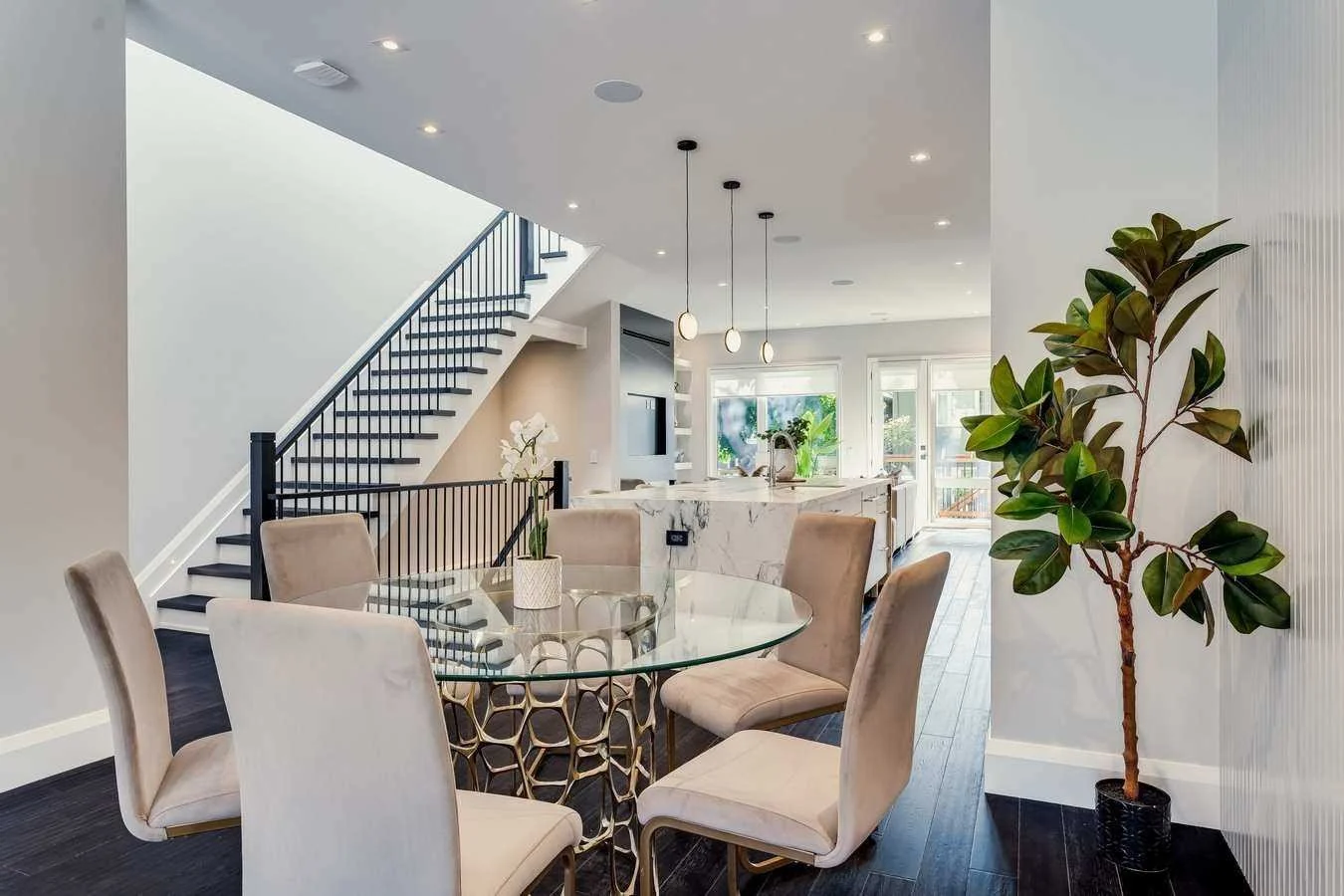 Stunning Dining Area