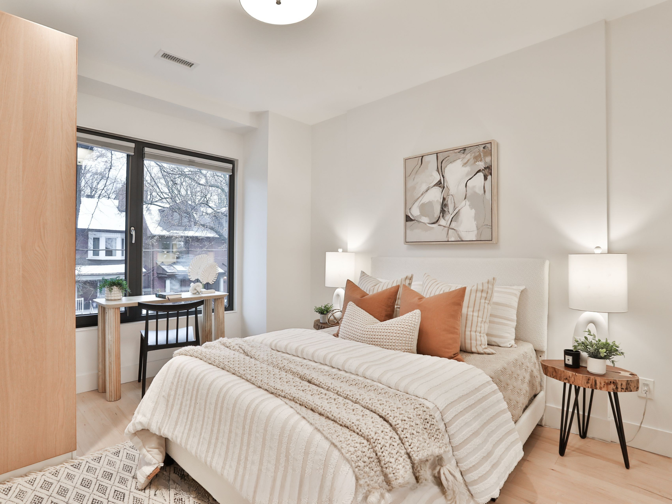 Bedroom 08