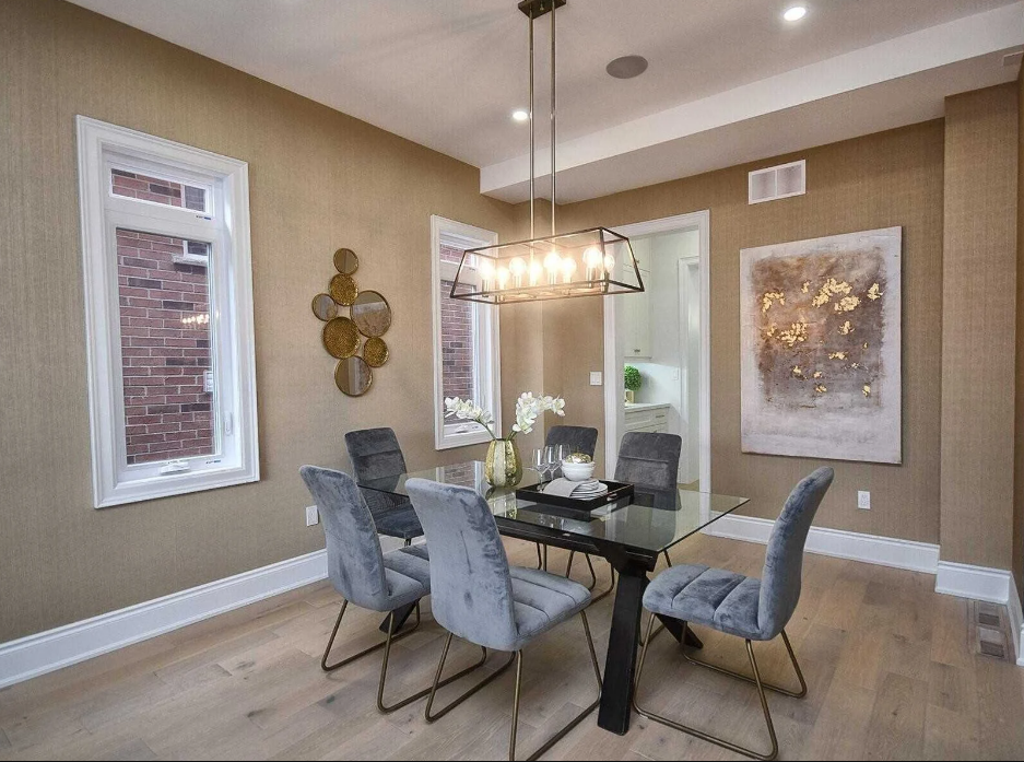 Dining Room with a Flair